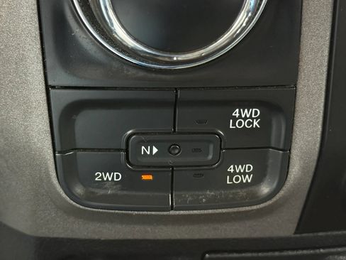 Used 2016 RAM 1500 Tradesman w/ Popular Equipment Group AWD/4WD image 29