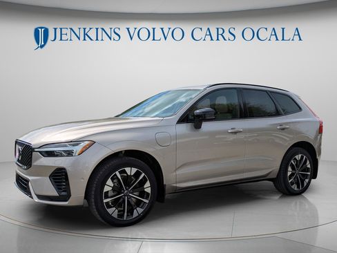 New 2026 Volvo XC60 T8 Plus w/ Protection Package Premier image 8