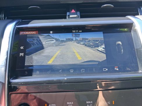 Used 2020 Land Rover Discovery Sport AWD/4WD image 19