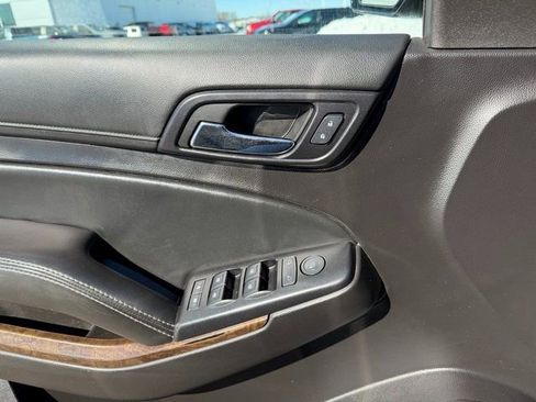 Used 2016 Chevrolet Tahoe 4WD image 19