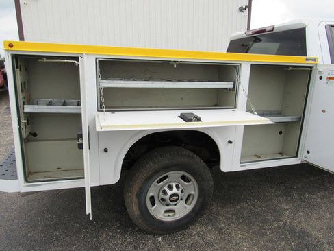 Used 2022 Chevrolet Silverado 2500 W/T w/ WT Convenience Package AWD/4WD image 22