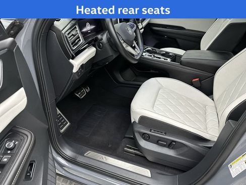 Certified 2025 Volkswagen Atlas Cross Sport SEL Premium R-Line AWD/4WD image 14
