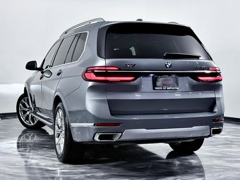 Used 2025 BMW X7 xDrive40i image 9