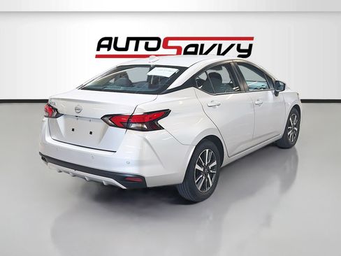 Used 2025 Nissan Versa SV FWD image 7