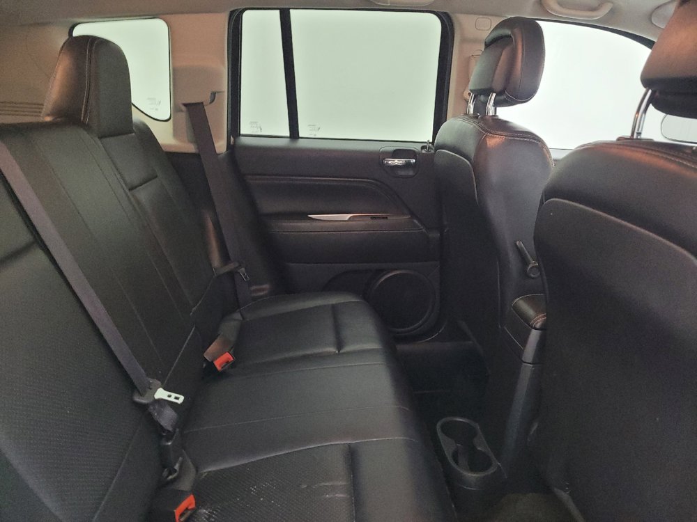 Used 2017 Jeep Compass High Altitude AWD/4WD image 19