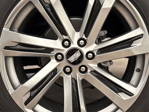 New 2025 Cadillac Escalade ESV Sport w/ Touring Package image 13