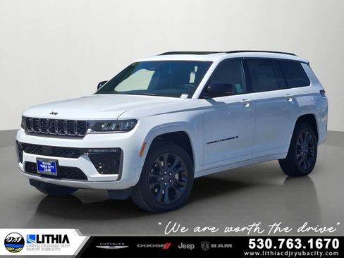 New 2026 Jeep Grand Cherokee L Limited AWD/4WD image 1