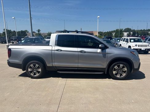 Used 2017 Honda Ridgeline RTL-E image 4