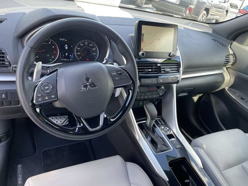 Used 2023 Mitsubishi Eclipse Cross AWD image 9