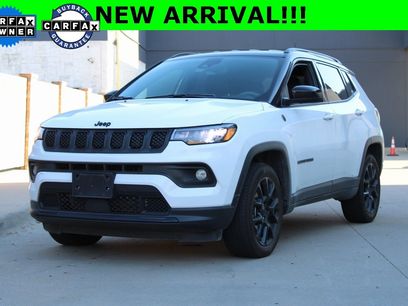 Used 2023 Jeep Compass Latitude w/ Convenience Group