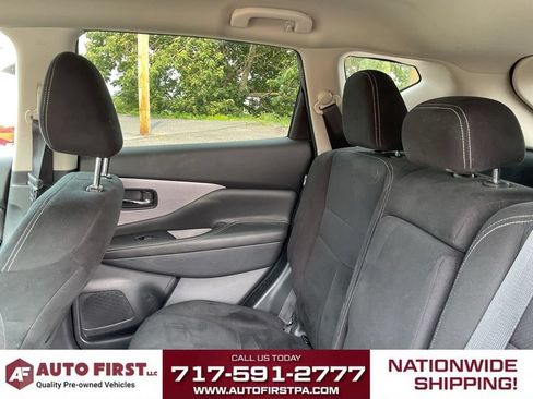 Used 2020 Nissan Murano SV AWD/4WD image 11