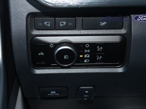 Used 2023 Ford F250 Lariat w/ Lariat Ultimate Package image 21