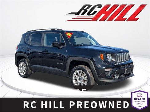 Used 2019 Jeep Renegade Latitude w/ Cold Weather Group image 1