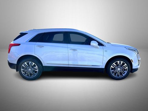 Used 2017 Cadillac XT5 Premium Luxury image 4