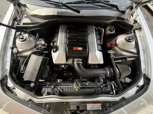 Used 2010 Chevrolet Camaro SS w/ RS Package RWD image 16