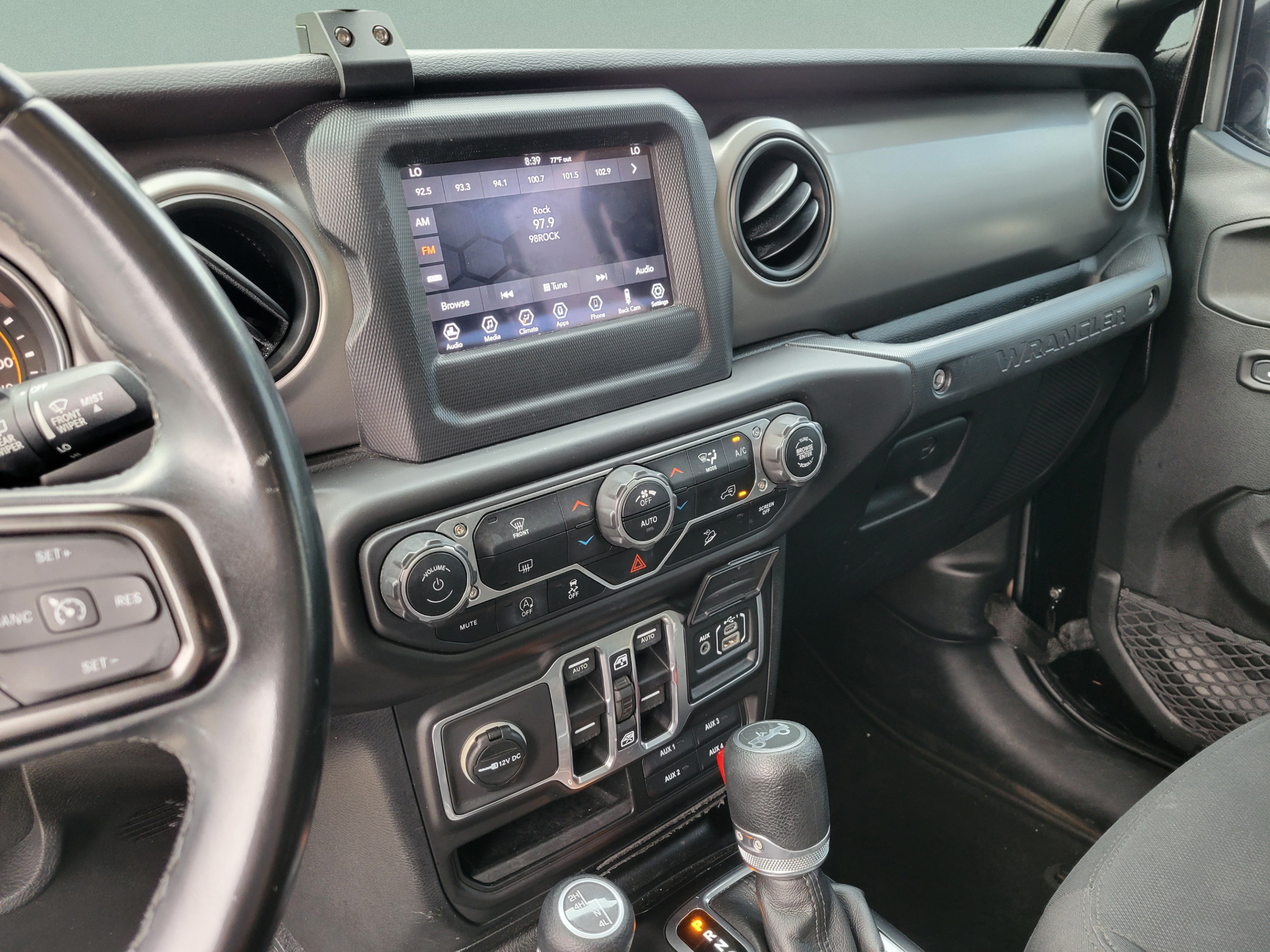 Used 2018 Jeep Wrangler Unlimited Sport S AWD/4WD image 26