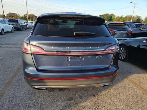 Used 2019 Lincoln Nautilus Select w/ Cargo Utility Package FWD image 3