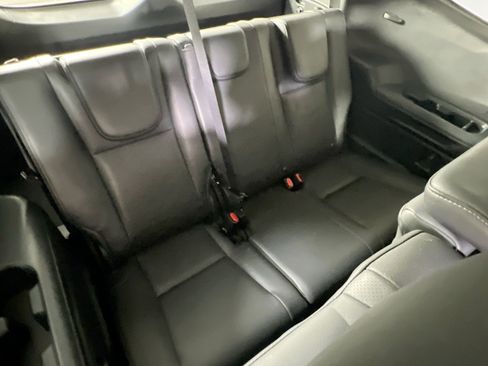 Used 2021 Subaru Ascent Limited image 25