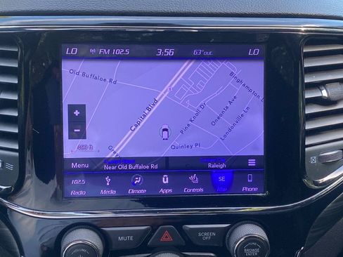 Used 2019 Jeep Grand Cherokee Altitude AWD/4WD image 30