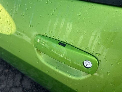 Used 2011 Dodge Challenger SRT8 w/ Green w/Envy Group image 8