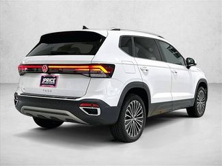 Used 2025 Volkswagen Taos SE FWD video 2