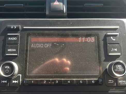 Used 2019 Honda Civic LX image 25