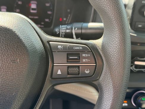 Used 2024 Honda Accord EX image 17