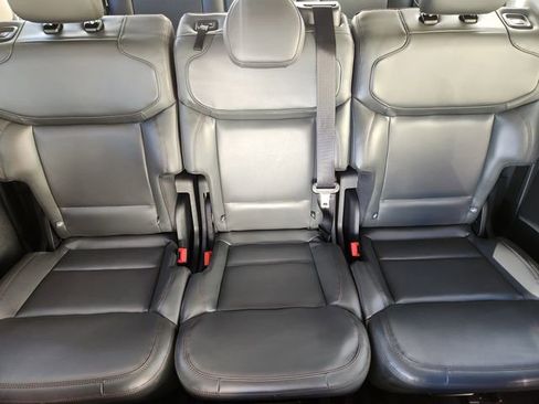 New 2025 Ford Expedition Max Active image 14