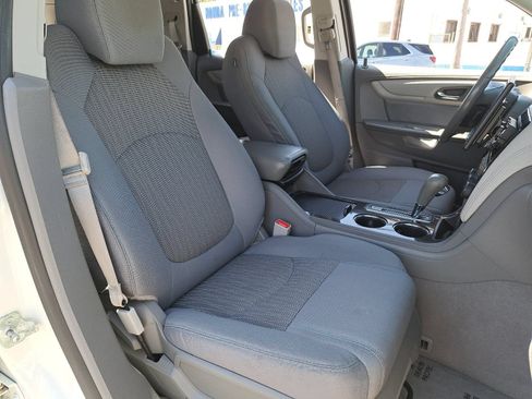 Used 2014 Chevrolet Traverse LT FWD image 10
