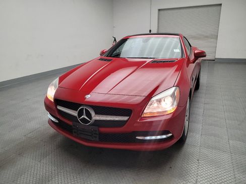 Used 2015 Mercedes-Benz SLK 250 w/ Premium Package image 15