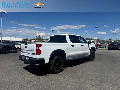 New 2026 Chevrolet Silverado 1500 ZR2 w/ ZR2 Bison Edition AWD/4WD image 7