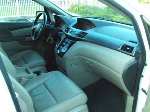 Used 2011 Honda Odyssey EX-L image 20
