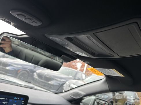 Used 2025 Ford Mustang GT Premium image 28