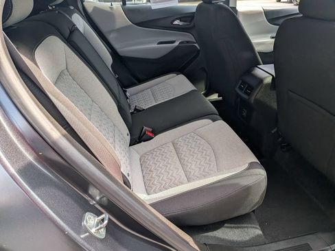 Used 2022 Chevrolet Equinox LT FWD image 31