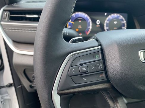 New 2025 Jeep Grand Cherokee Limited image 26