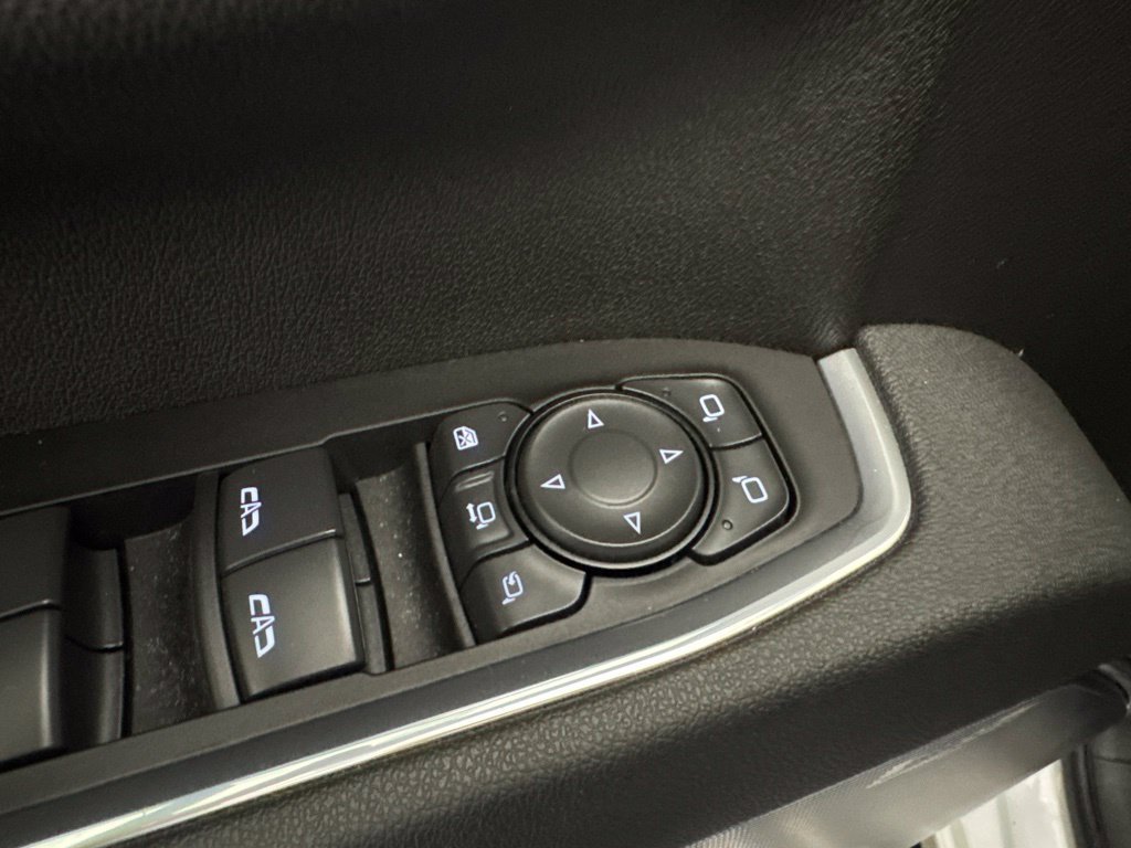 Used 2025 Chevrolet Silverado 3500 High Country w/ High Country Premium Package AWD/4WD image 24