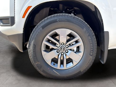New 2026 Nissan Frontier SV w/ All-Weather Content Package AWD/4WD image 33