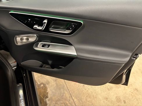 New 2026 Mercedes-Benz GLC 300 image 23