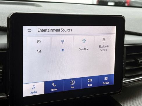 Used 2020 Ford Explorer XLT w/ Equipment Group 202A RWD image 29