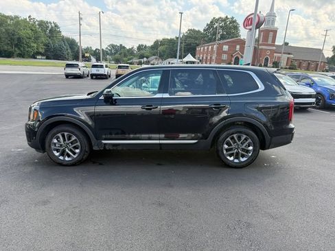Certified 2024 Kia Telluride LX FWD image 4