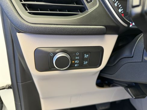 Used 2020 Ford Escape SE FWD image 14