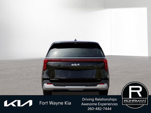 New 2026 Kia Carnival EX FWD image 6