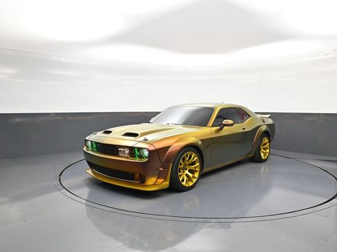 Used 2023 Dodge Challenger SRT Hellcat RWD image 5