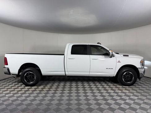 Used 2025 RAM 2500 Laramie RWD image 5
