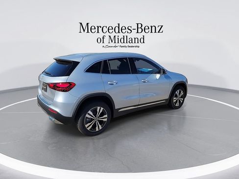 New 2026 Mercedes-Benz GLA 250 image 8