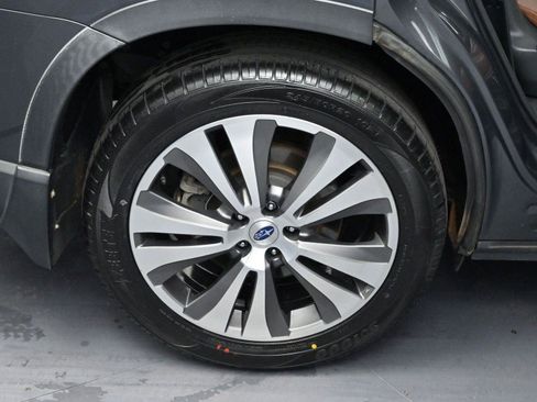 Used 2019 Subaru Ascent Touring w/ Popular Package #2A image 42