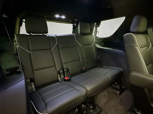 Used 2023 Cadillac Escalade Sport w/ Touring Package image 30