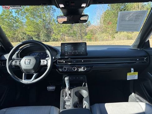 Used 2025 Honda Civic Sport Touring image 14