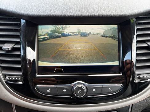 Used 2019 Chevrolet Trax LT w/ Driver Confidence Package image 13