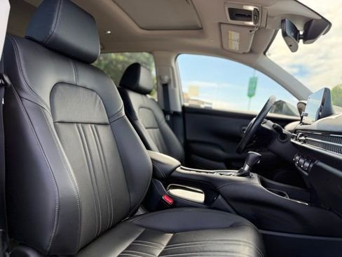 Used 2023 Honda HR-V EX-L image 14